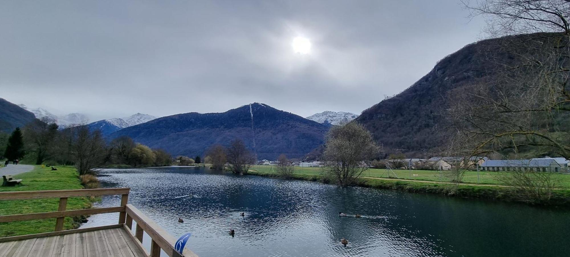 Le Louchonnais, T2, Wifi, 4 Personnes Lejlighed Bagnères-de-Luchon Eksteriør billede